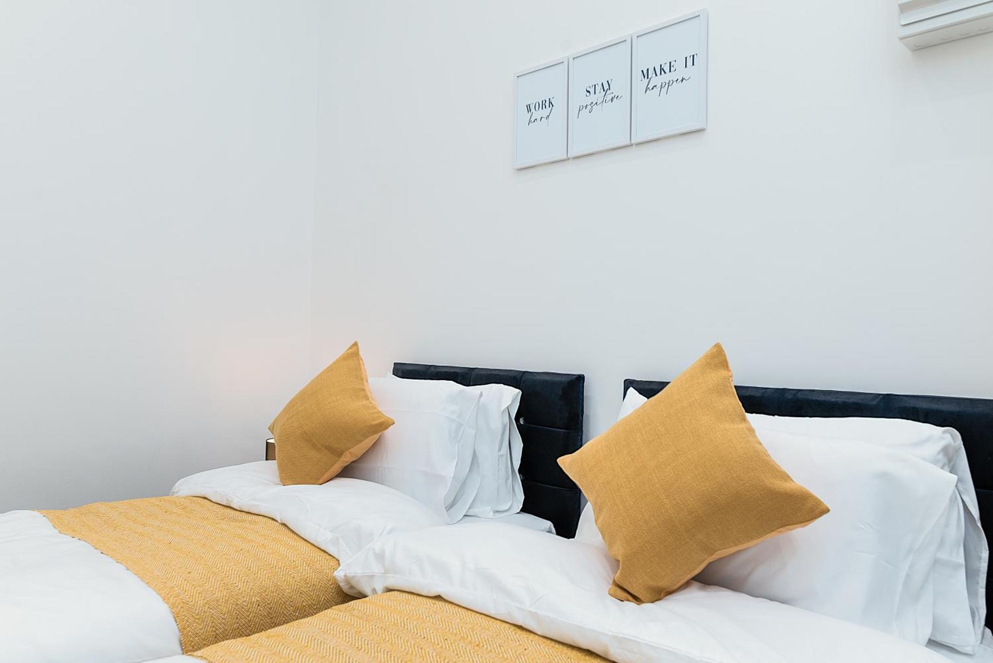 Deluxe 2 Bedroom Apartment In City Centre Nottingham Buitenkant foto